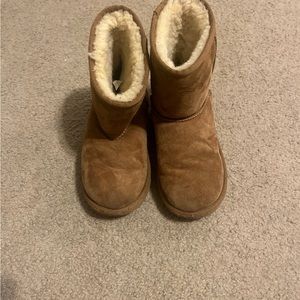 Kids Uggs in good condition